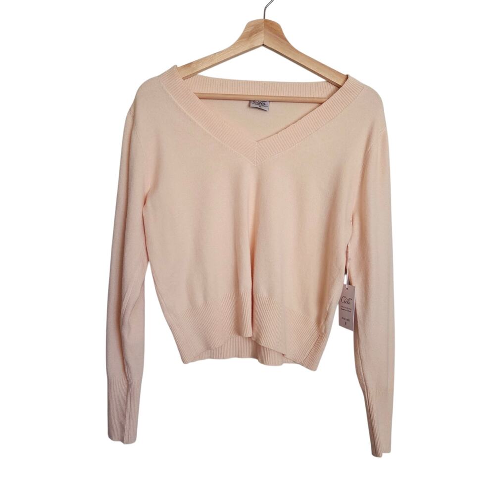 NEW Cielo Jeans MEDIUM Super Soft V-Neck Crop Long Sleeve Knit Sweater Peach
